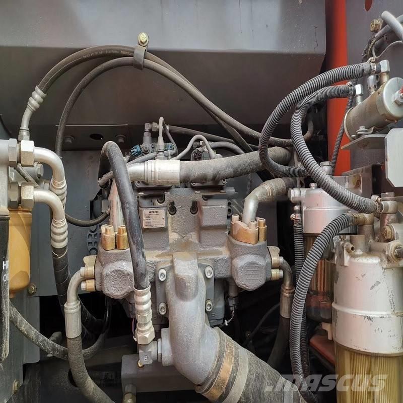 Hitachi ZX 200 Raupenbagger