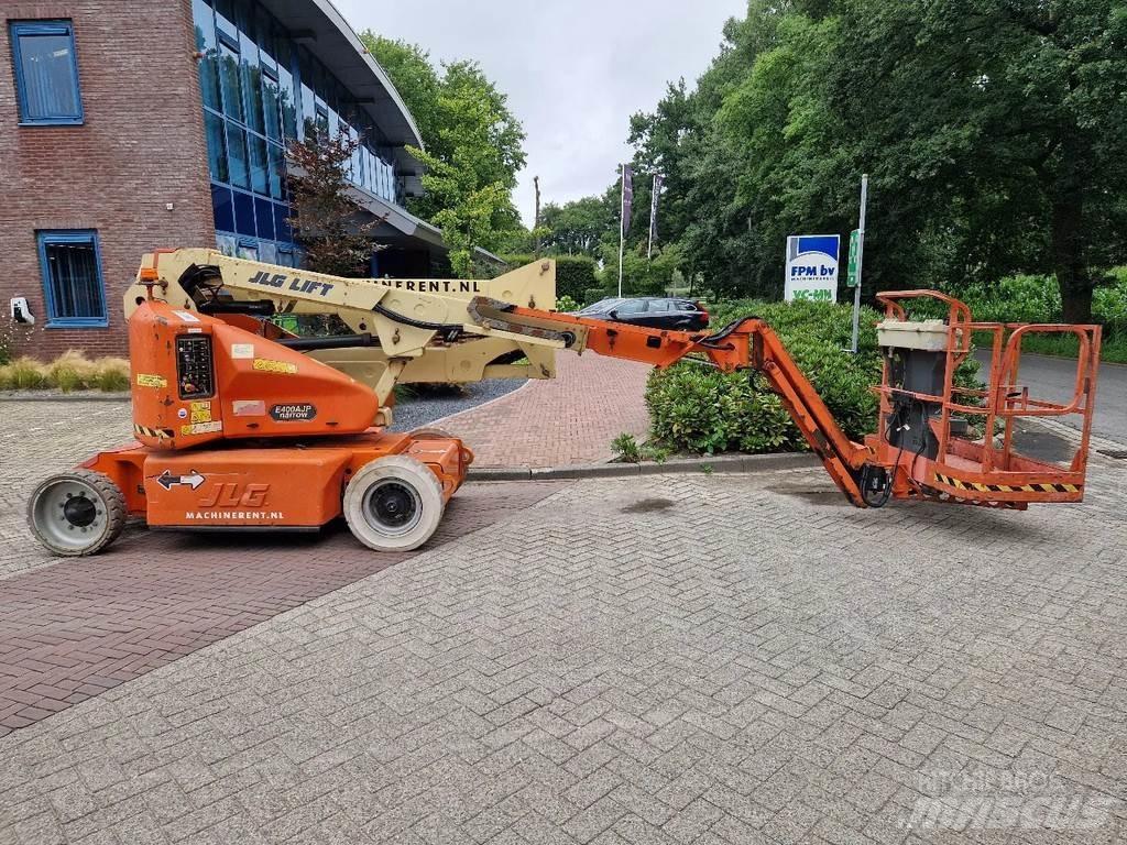 JLG E400AJPN Gelenkteleskoparbeitsbühnen