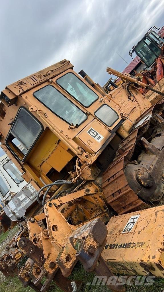 CAT D 6 D Radiatoren