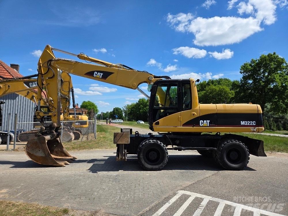 CAT M322C Mobilbagger