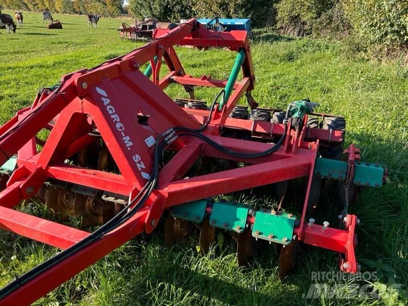Agro-Masz ATO-30 Scheibeneggen