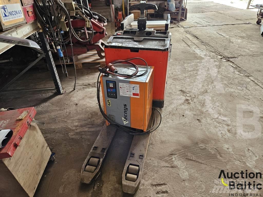 Tecna TMP20X Mittelhub-Kommissionierer
