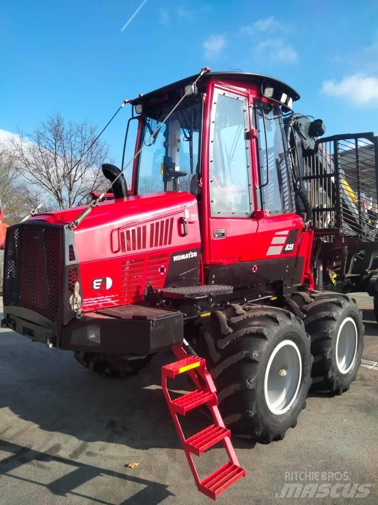 Komatsu 835 Forwarder