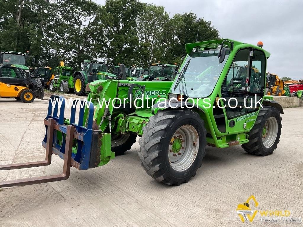 Merlo P 32.6 Plus Teleskoplader für Landwirtschaft