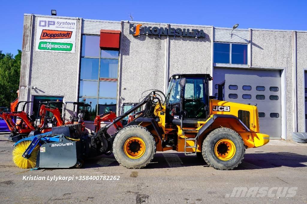 JCB 437HT Radlader