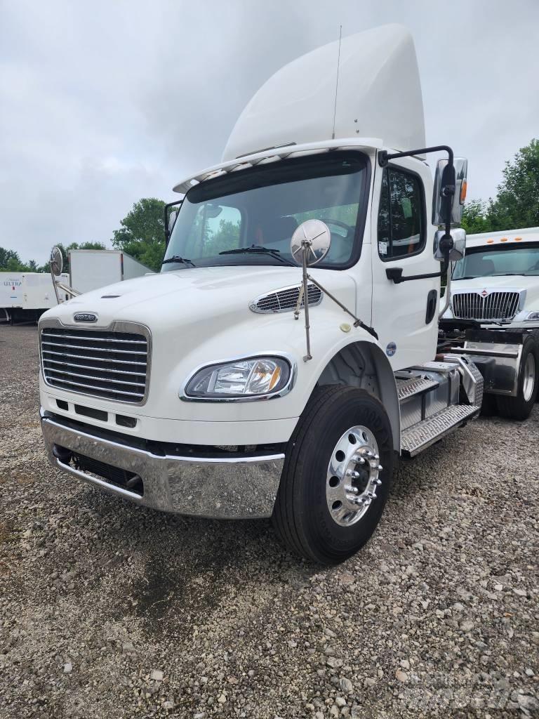 Freightliner M2 Sattelzugmaschinen