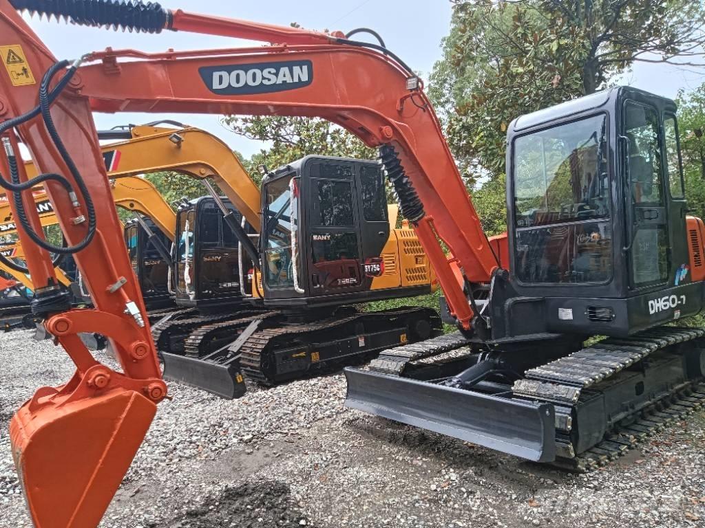 Doosan DH 60-7 Raupenbagger