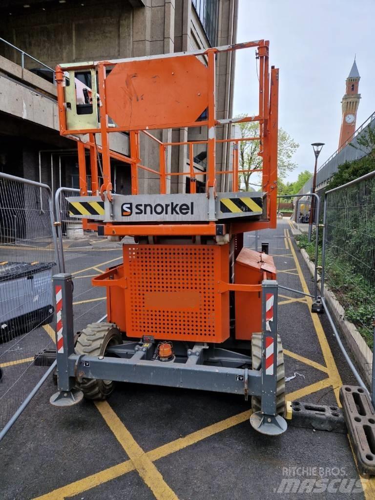 Snorkel S 3370 RT Scheren-Arbeitsbühnen