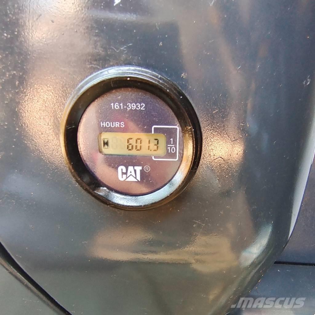 CAT 324 D L Raupenbagger