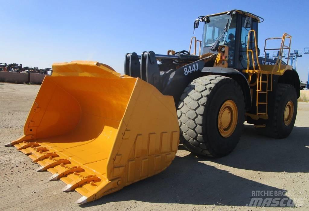 John Deere 844 J Radlader