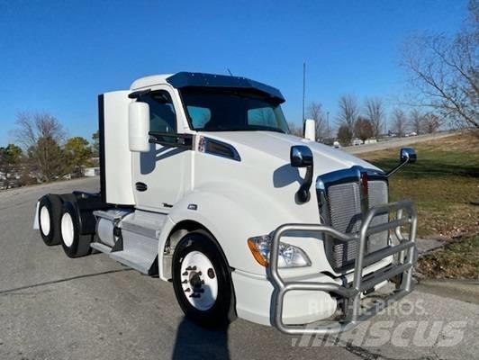 Kenworth T 680 Sattelzugmaschinen
