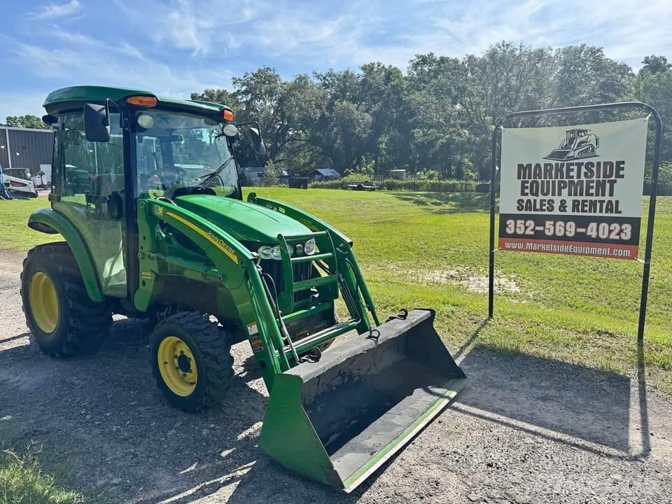 John Deere 3520 Traktoren