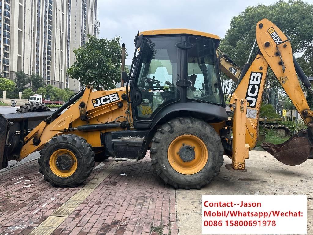 JCB 3 CX 4 T Baggerlader