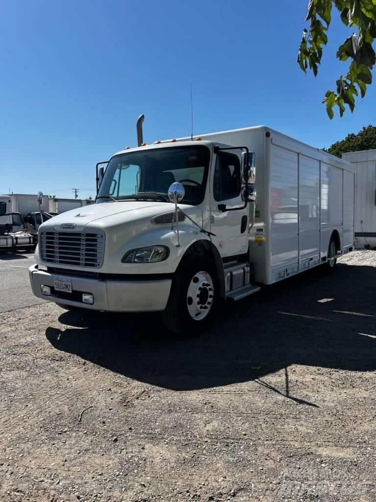 Freightliner M2 Getränkewagen