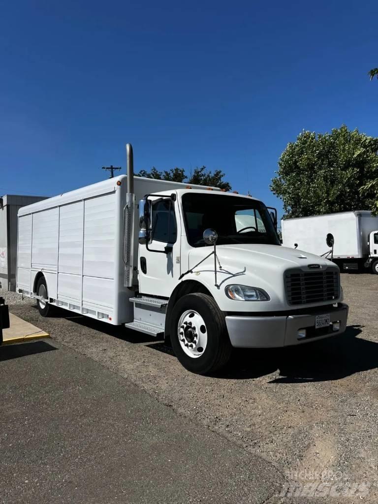 Freightliner M2 Getränkewagen