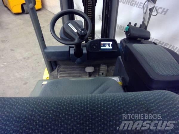 Jungheinrich EFG 320 Elektrostapler