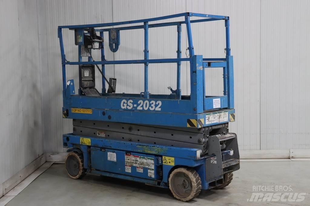 Genie GS-2032 Scheren-Arbeitsbühnen