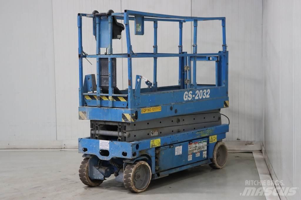 Genie GS-2032 Scheren-Arbeitsbühnen