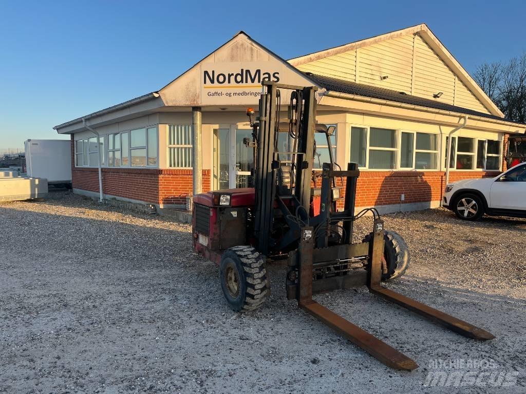 Moffett M4 25.3 Dieselstapler
