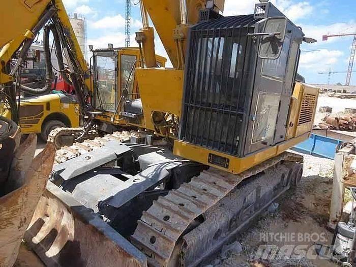 Liebherr 944C Spezialbagger