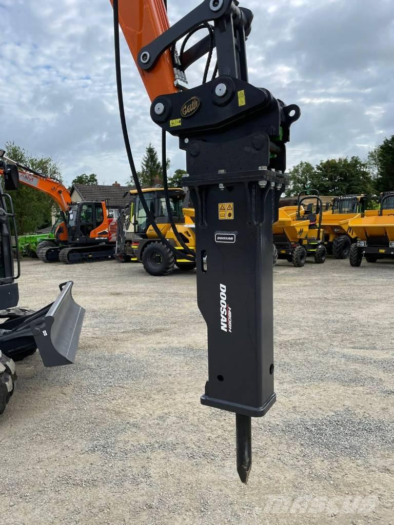 Develon HB08 Hammer / Brecher