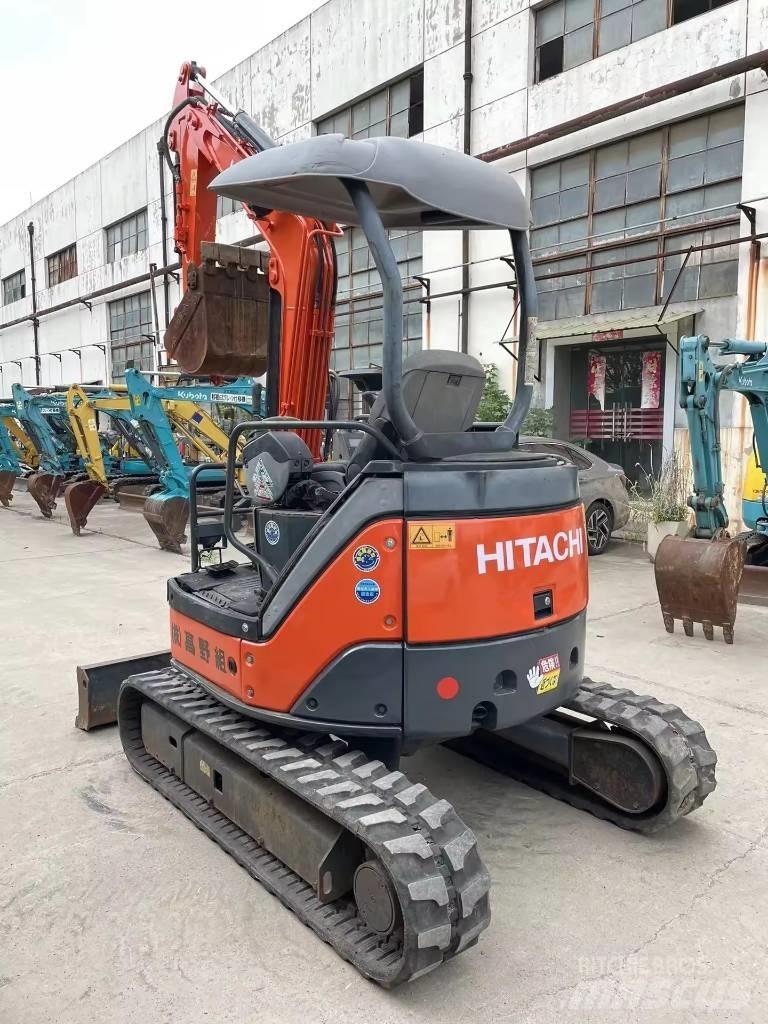 Hitachi ZX 30 U Minibagger < 7t