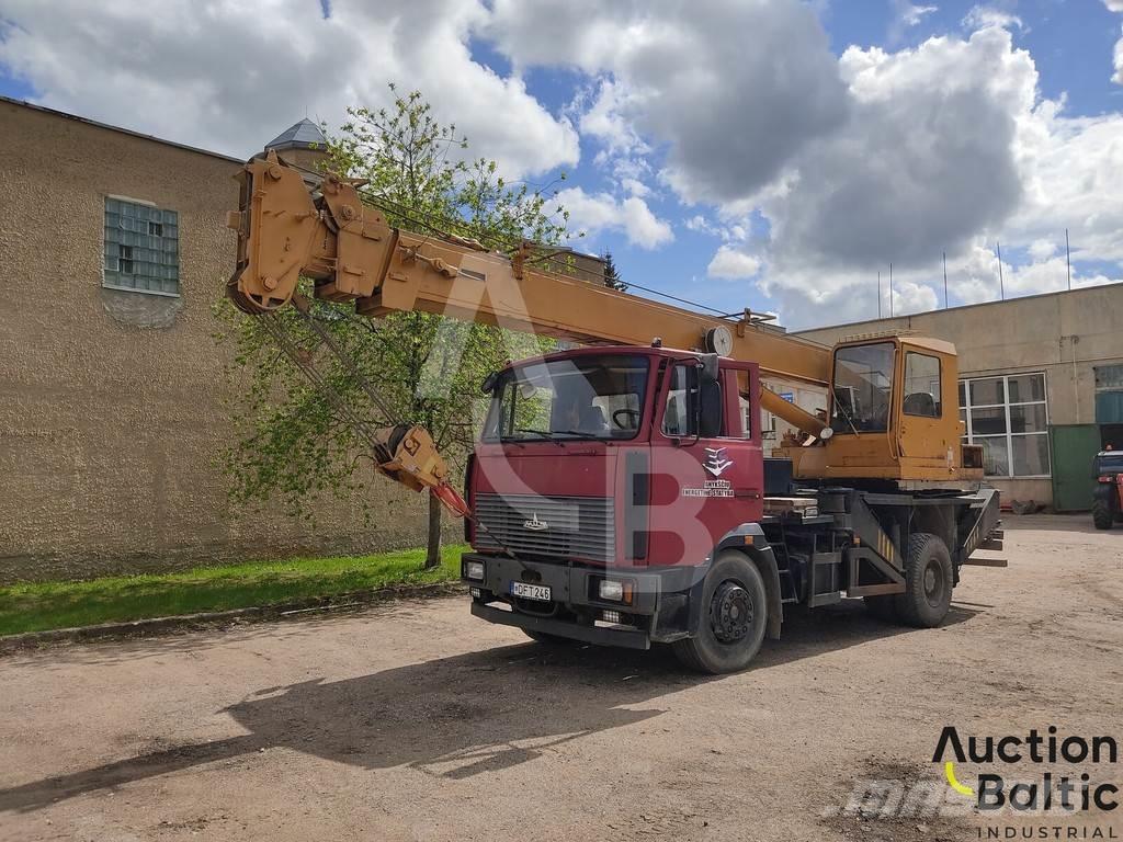 MAZ 533731 Kranwagen