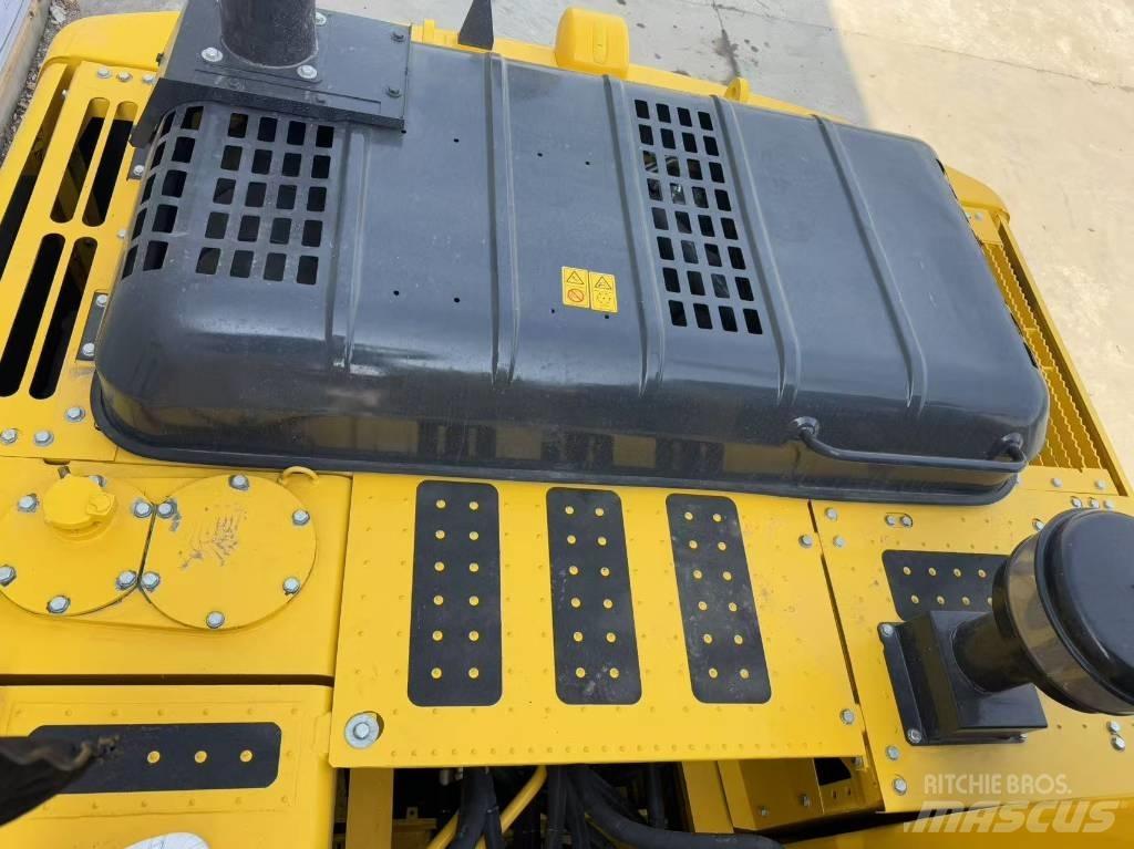 Komatsu PC 200-8N1 Raupenbagger