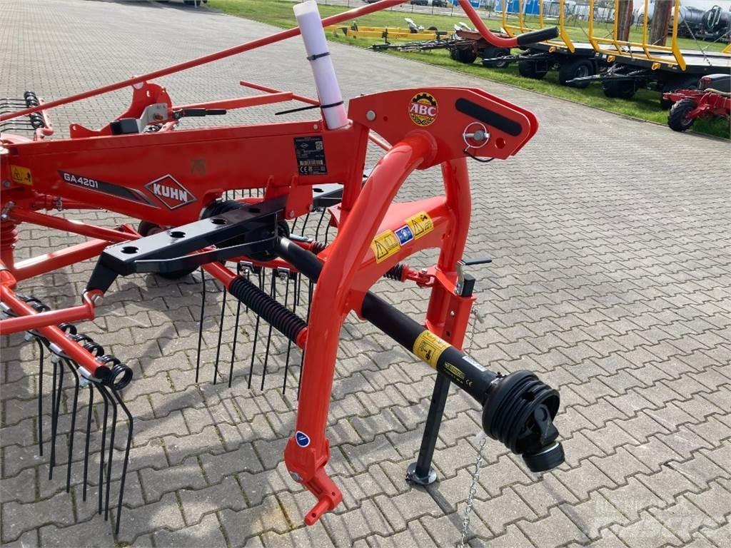 Kuhn GA 4201 Schwader