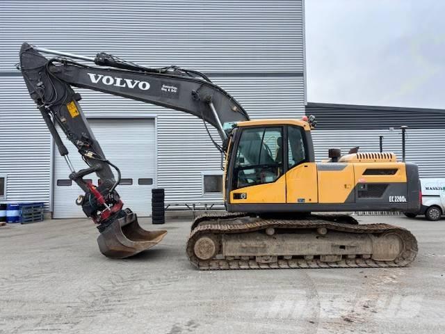 Volvo EC 220 D Raupenbagger