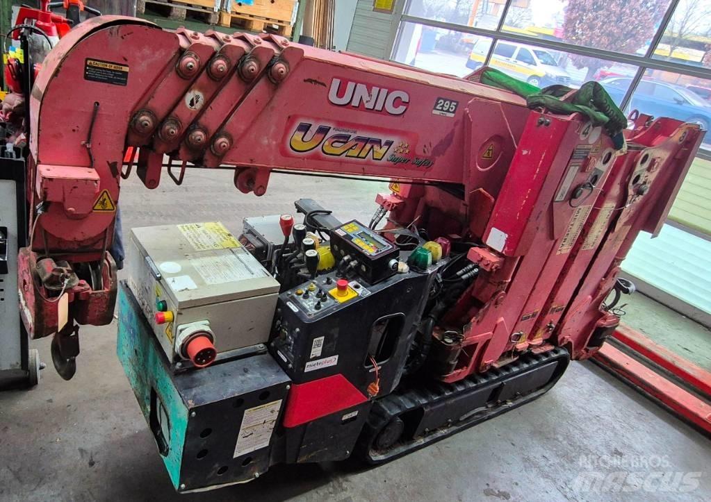 Unic 295 Minikrane