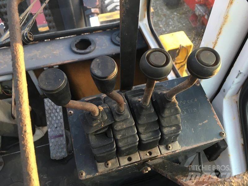 Kalmar DC15-1200 Dieselstapler