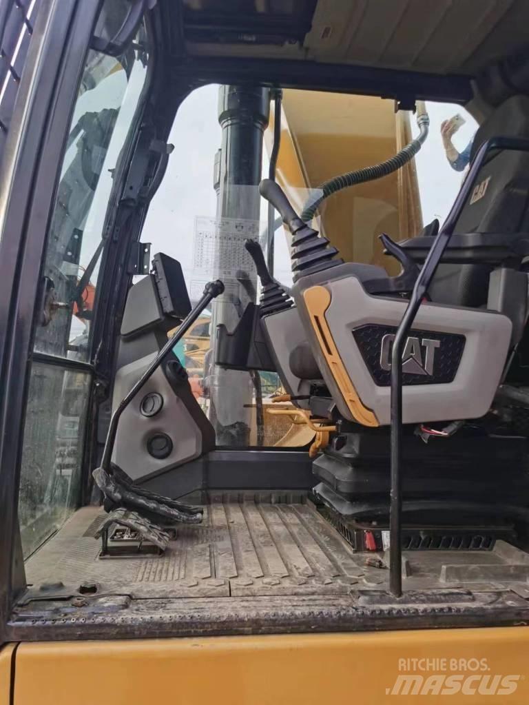 CAT 330 GC Raupenbagger