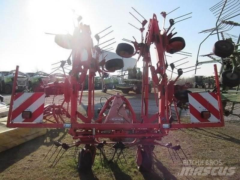 Kuhn GF8702 Kreiselheuer/-wender