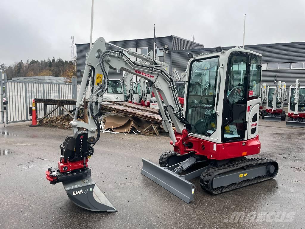 Takeuchi TB 325 R Minibagger < 7t