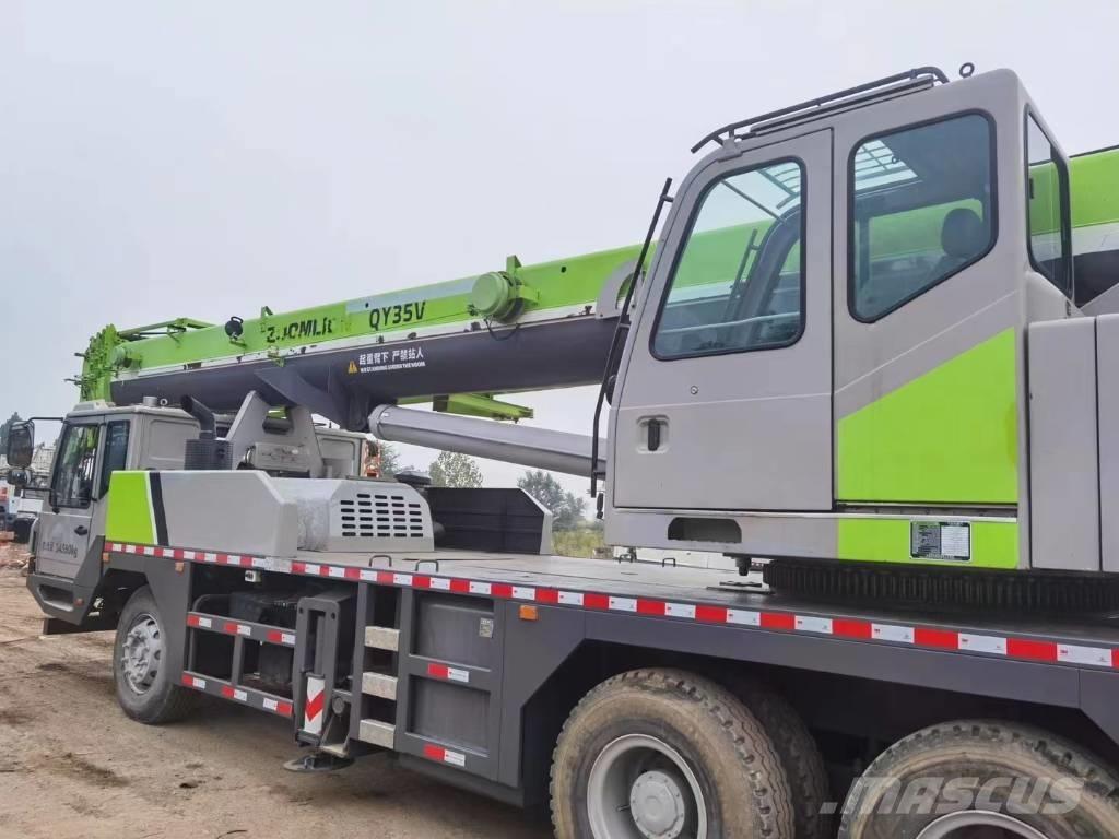 Zoomlion ZTC350 All-Terrain-Krane