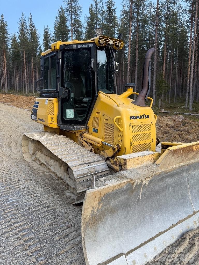 Komatsu D 37 PX-23 Bulldozer
