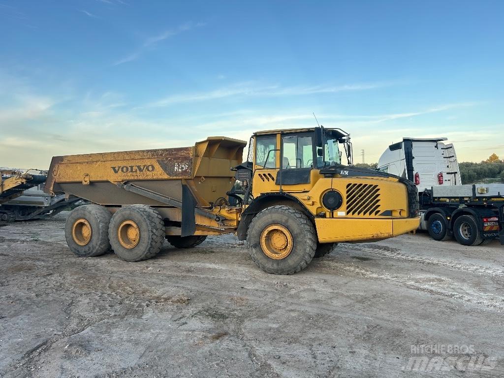 Volvo A 25 E Dumper - Knickgelenk