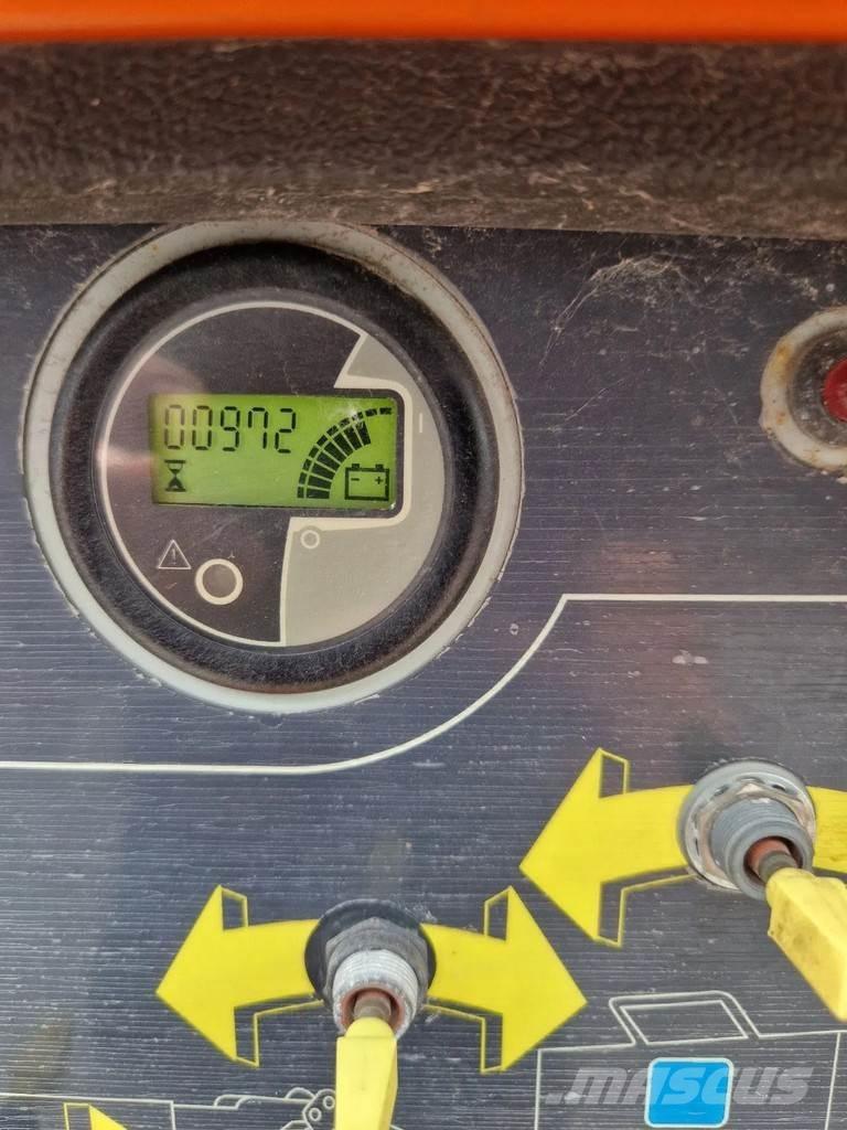 JLG E300AJP Gelenkteleskoparbeitsbühnen