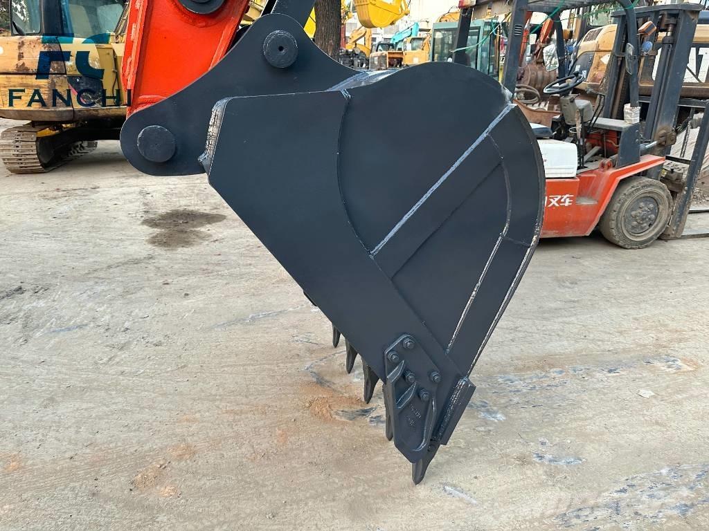 Doosan DX 225 LC Raupenbagger