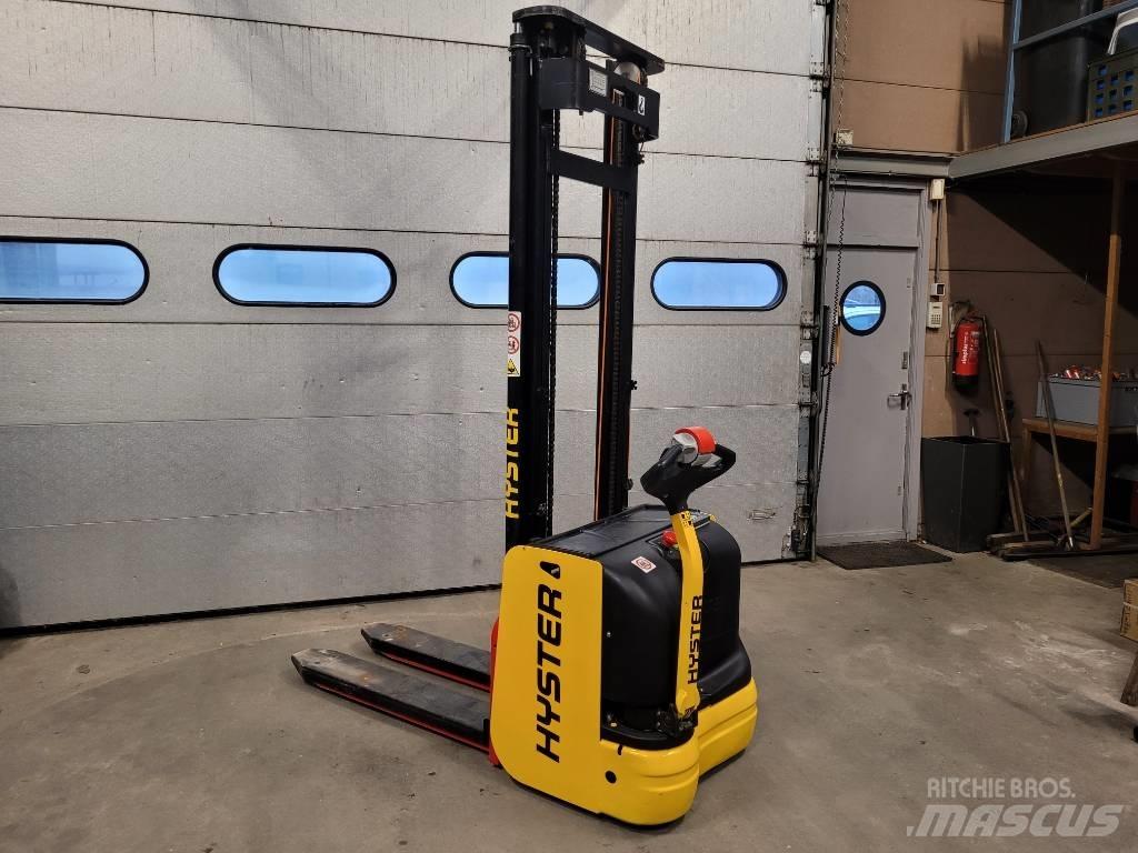 Hyster S 1.6 Deichselstapler