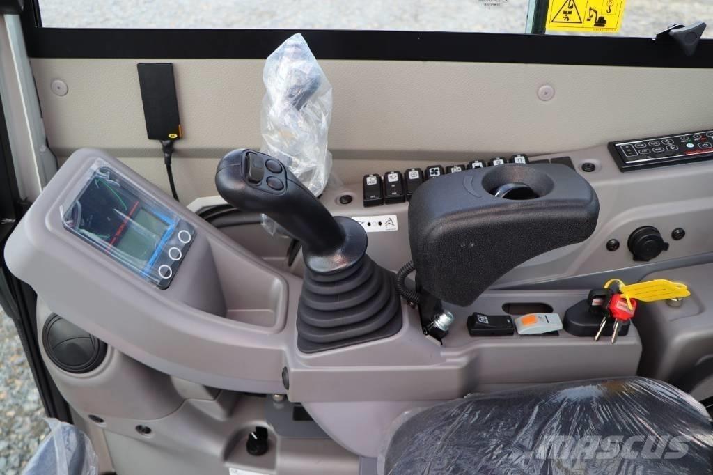 Takeuchi TB325R Minibagger < 7t