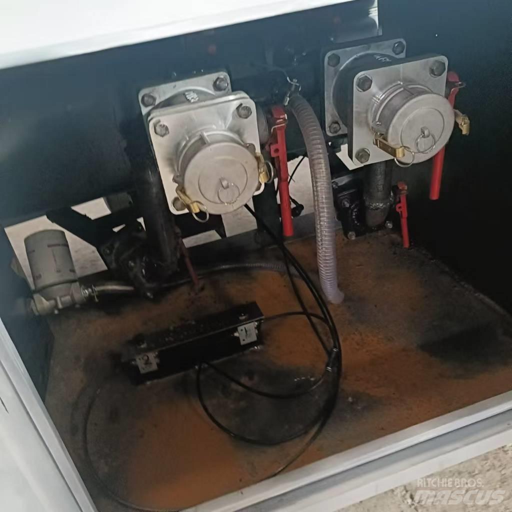 Howo 24方 Transport Sonstige