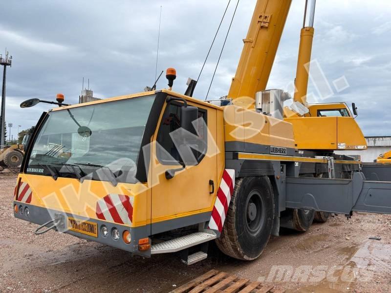 Liebherr LTM1200-5.1 All-Terrain-Krane