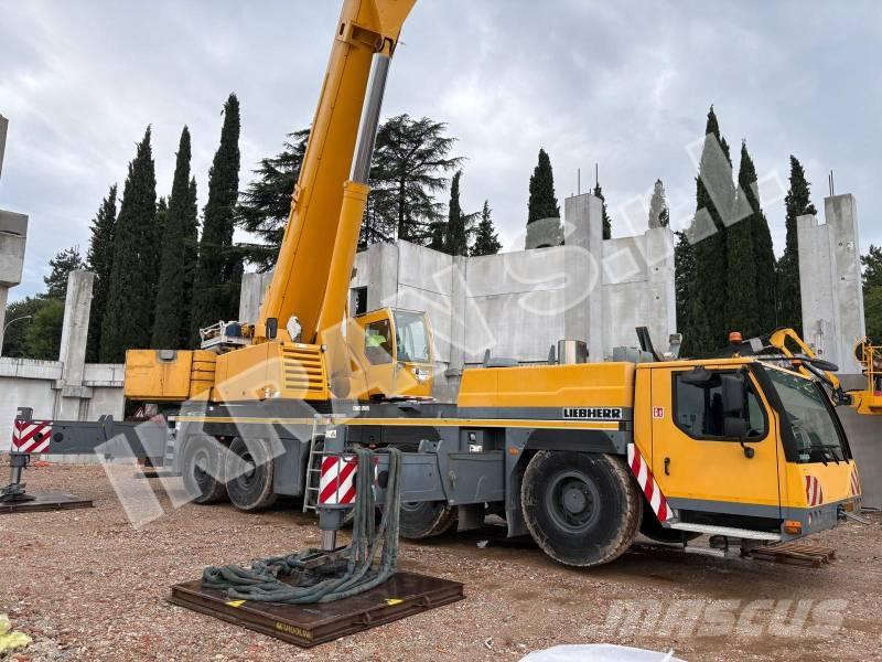 Liebherr LTM1200-5.1 All-Terrain-Krane
