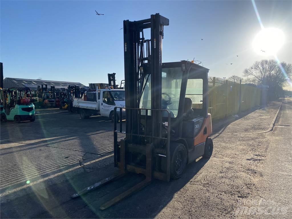 Doosan D30S-5 Dieselstapler