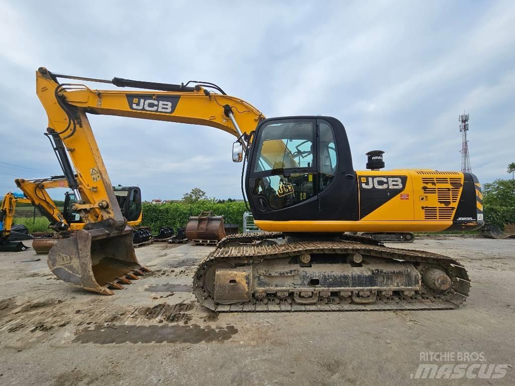 JCB 235 HD Raupenbagger