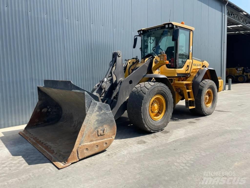 Volvo L90F - 3rd valve Radlader