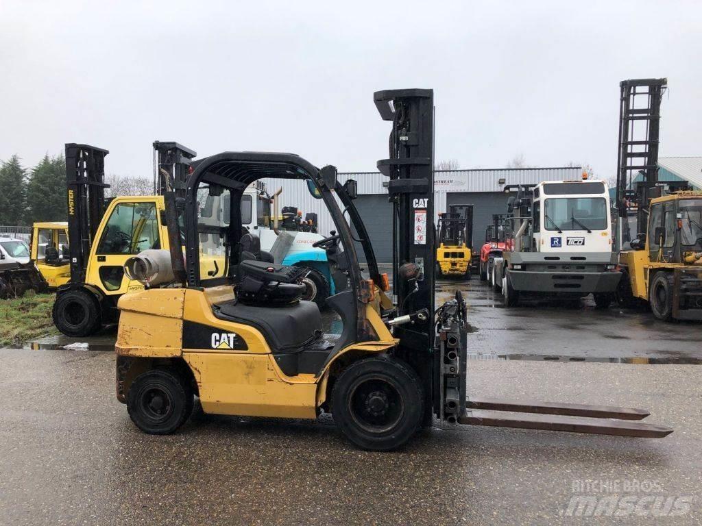CAT GP35N Gasstapler