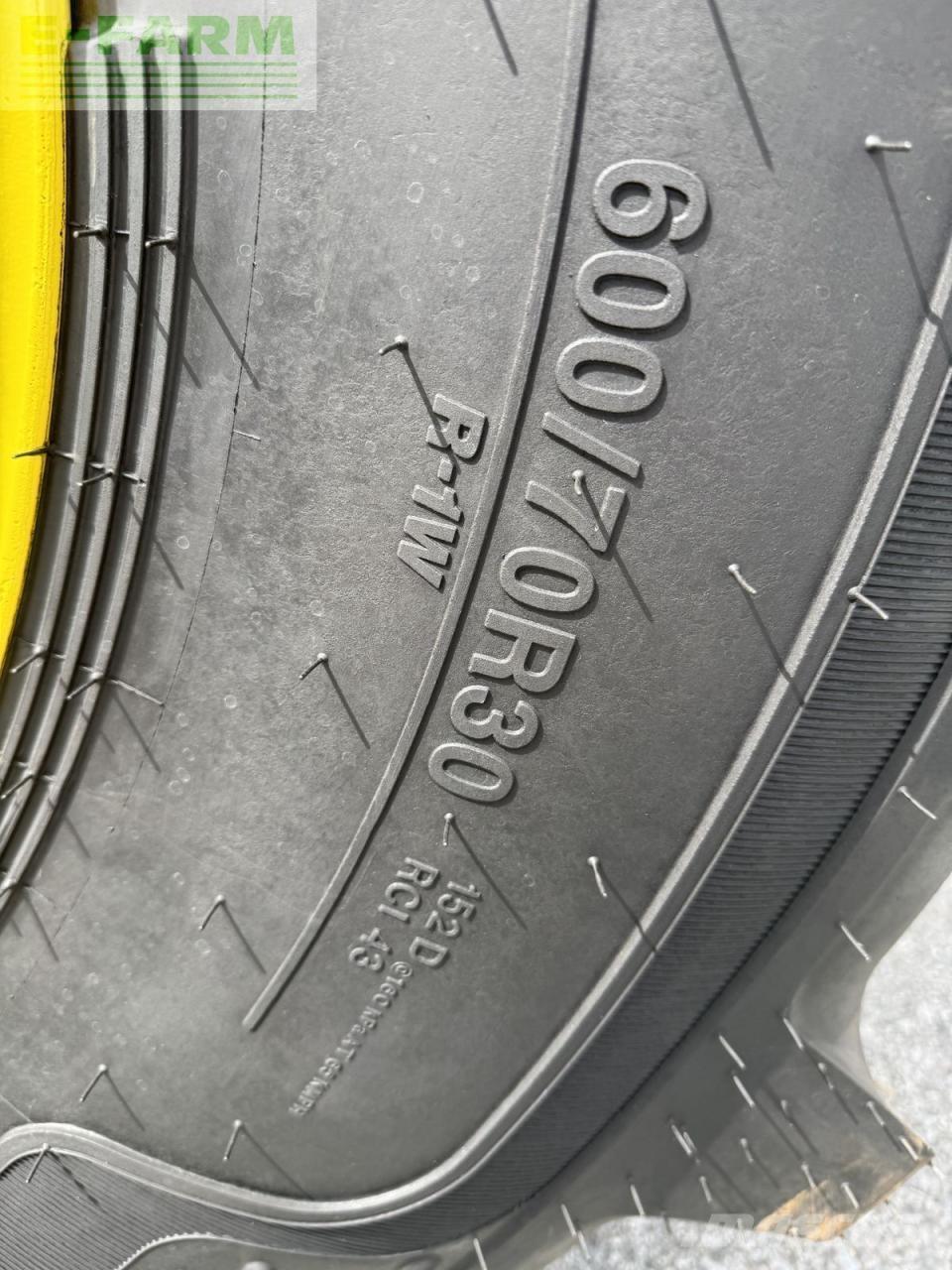 John Deere 7920 Traktoren